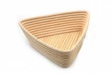 Форма треугольная из лозы (ротанга) для расстойки 210*90 SANNENG SN4538