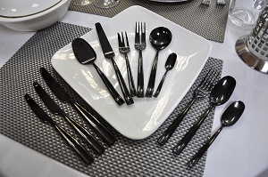 Столовые приборы Pintinox серия Infinito Black (Италия)